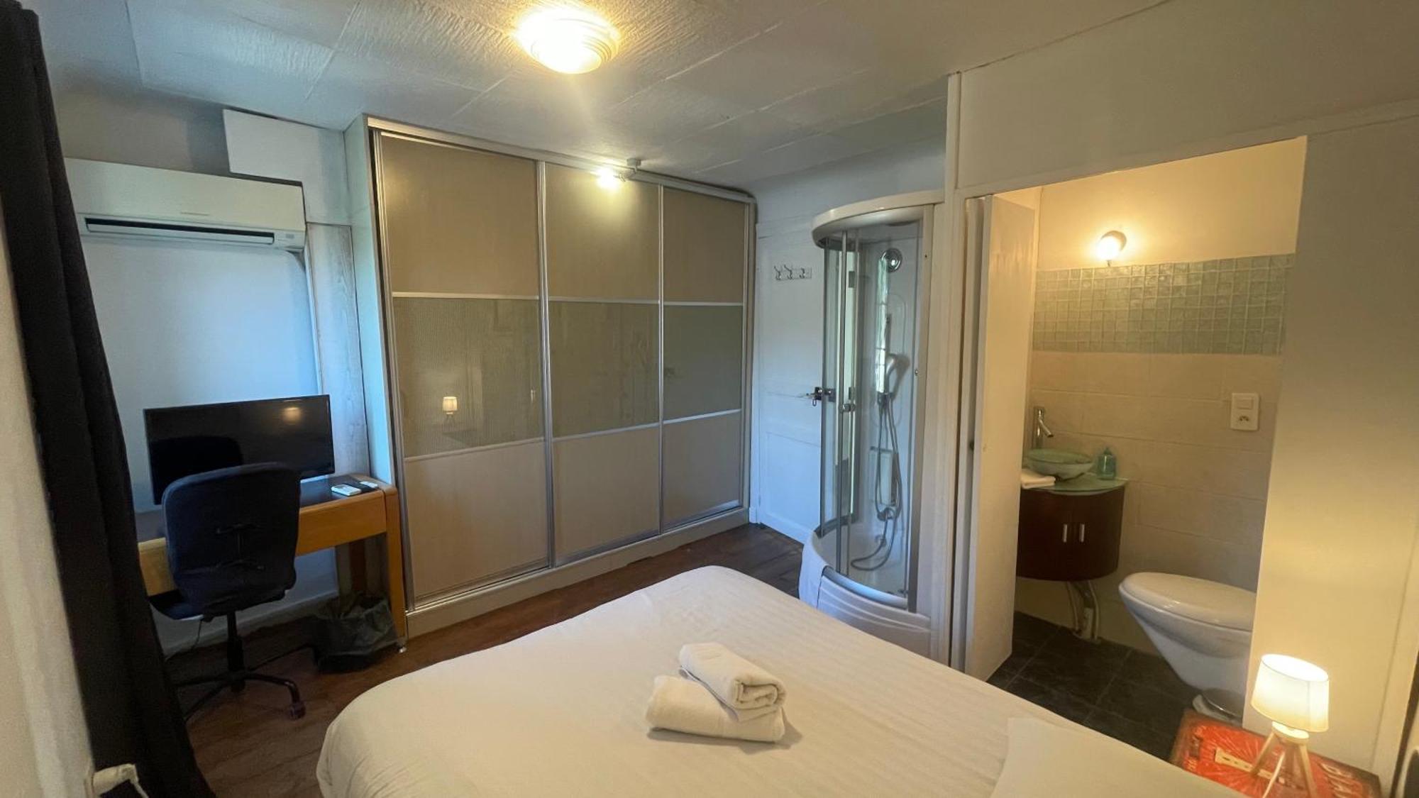 Le Doolies - Holiday Inn Biarritz Exterior foto